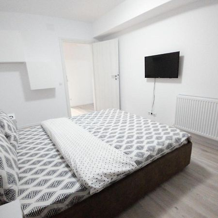 Apartament Ghencea Residence 158 Floor 7 Bukarest Kültér fotó